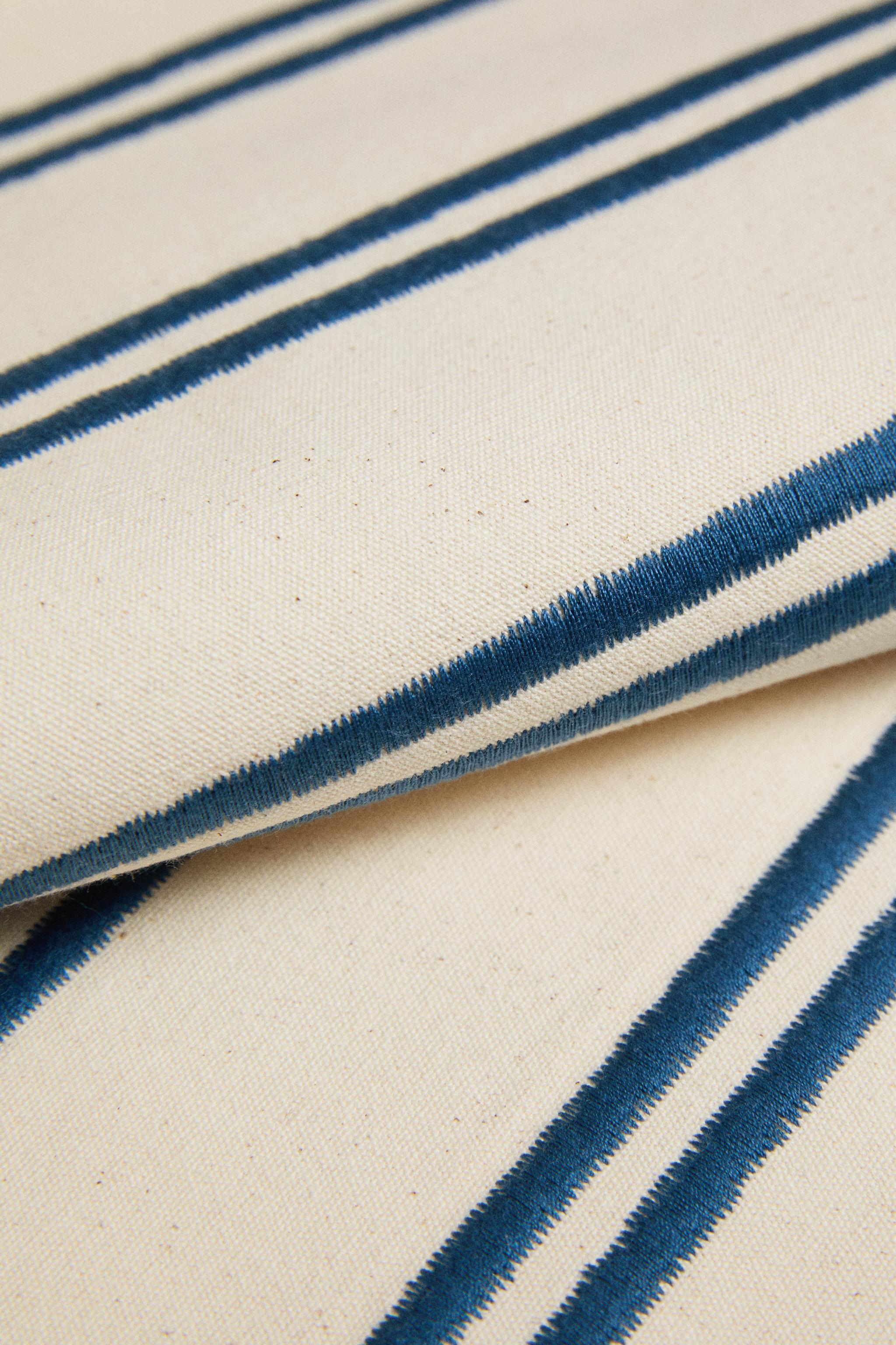EMBROIDERED STRIPE PLACEMAT